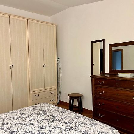 Appartamento Mirella In Centro Storico Casole dʼElsa Esterno foto
